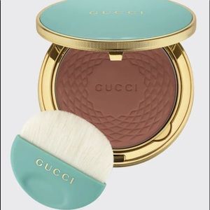 Gucci Bronzer - GUCCI  Soleil Bronzing Powder
